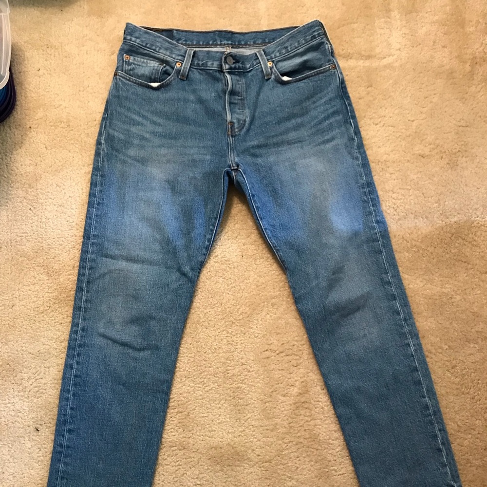 New Levis Jr size 6